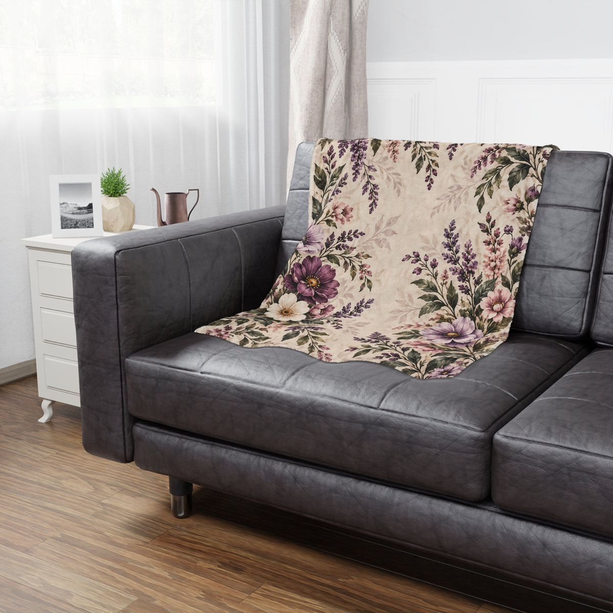 Lavender Whispers – Vintage Floral Minky Throw Blanket